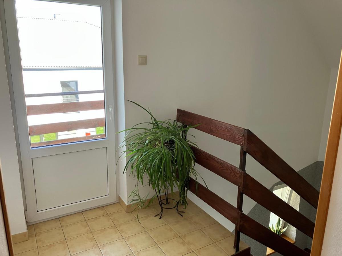 Agat Pokoje Goscinne Apartamenty Pobierowo Kültér fotó