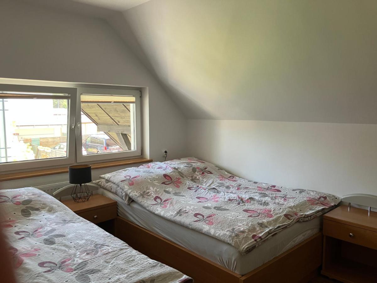 Agat Pokoje Goscinne Apartamenty Pobierowo Kültér fotó